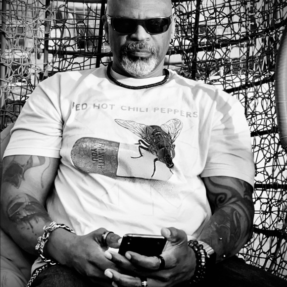 Meet your Posher, Cedric - Picture 2 of 3